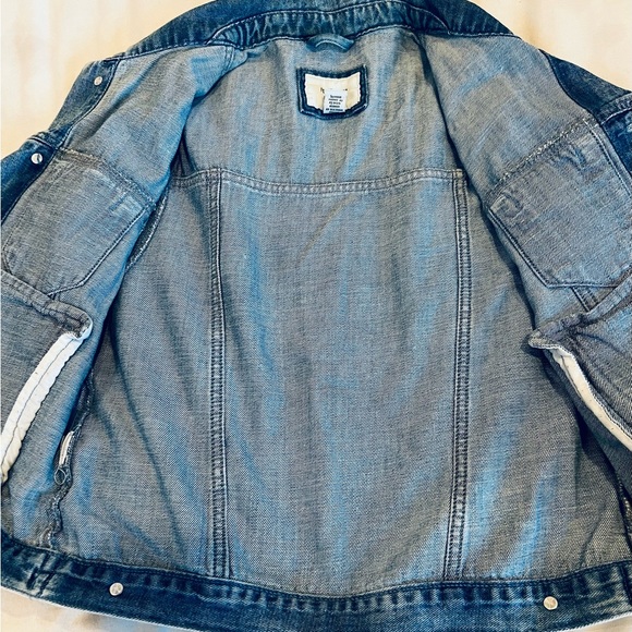 FOREVER 21 Light Blue Jean Jacket. All Cotton. Jeans Jacket - Picture 15 of 15